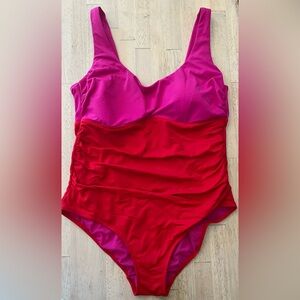 Boden Women’s One Piece Colorblock Red/ Fuchsia Size 14- Great Condition